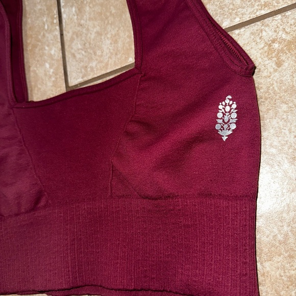 Like NEW Free People Free Movement Good Karma Square-Neck Bra - Picture 3 of 4